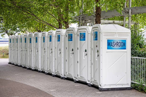 Portable Toilet Options We Offer in Weston Lakes, TX