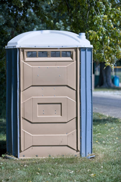 Portable Toilet Options We Offer in Weston Lakes, TX